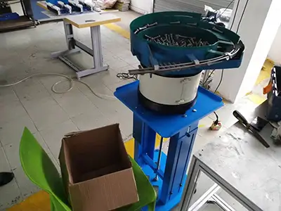 vibratory bowl feeder factory